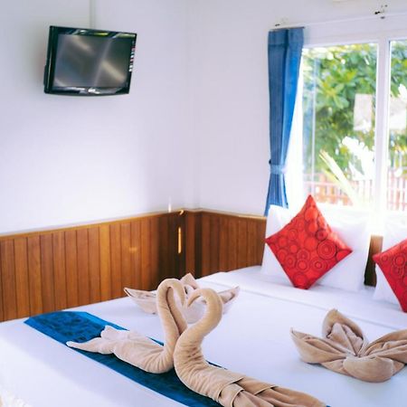 Amity Beach Resort Maret Zewnętrze zdjęcie