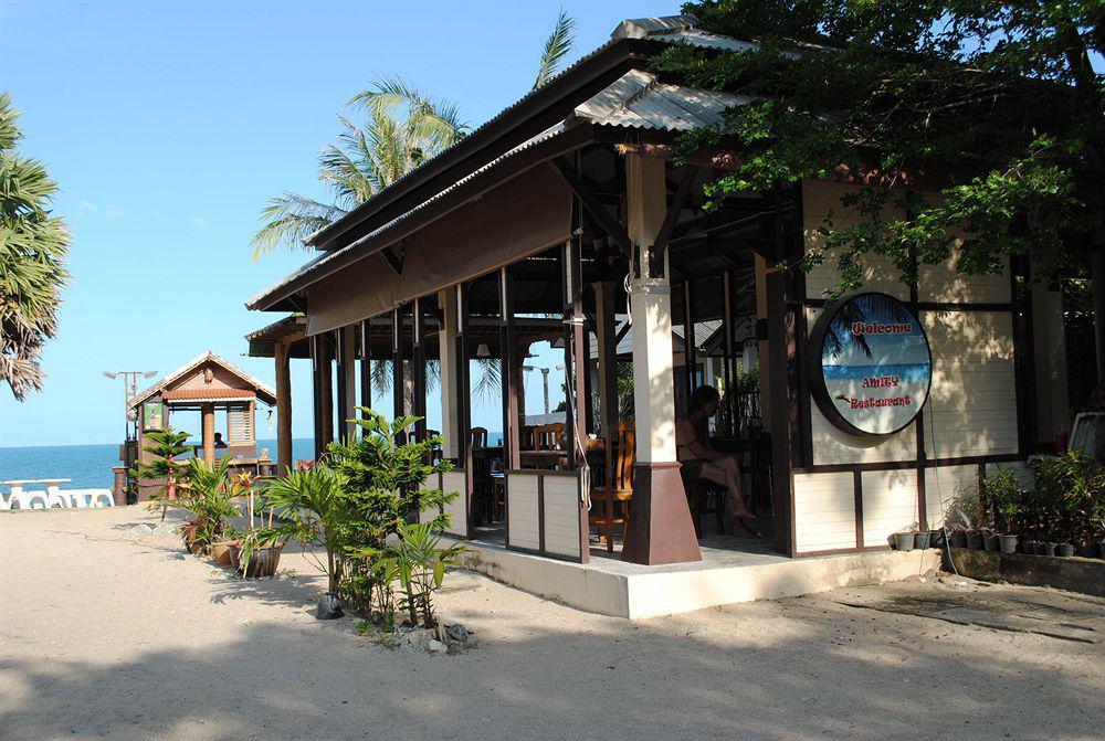 Amity Beach Resort Maret Zewnętrze zdjęcie