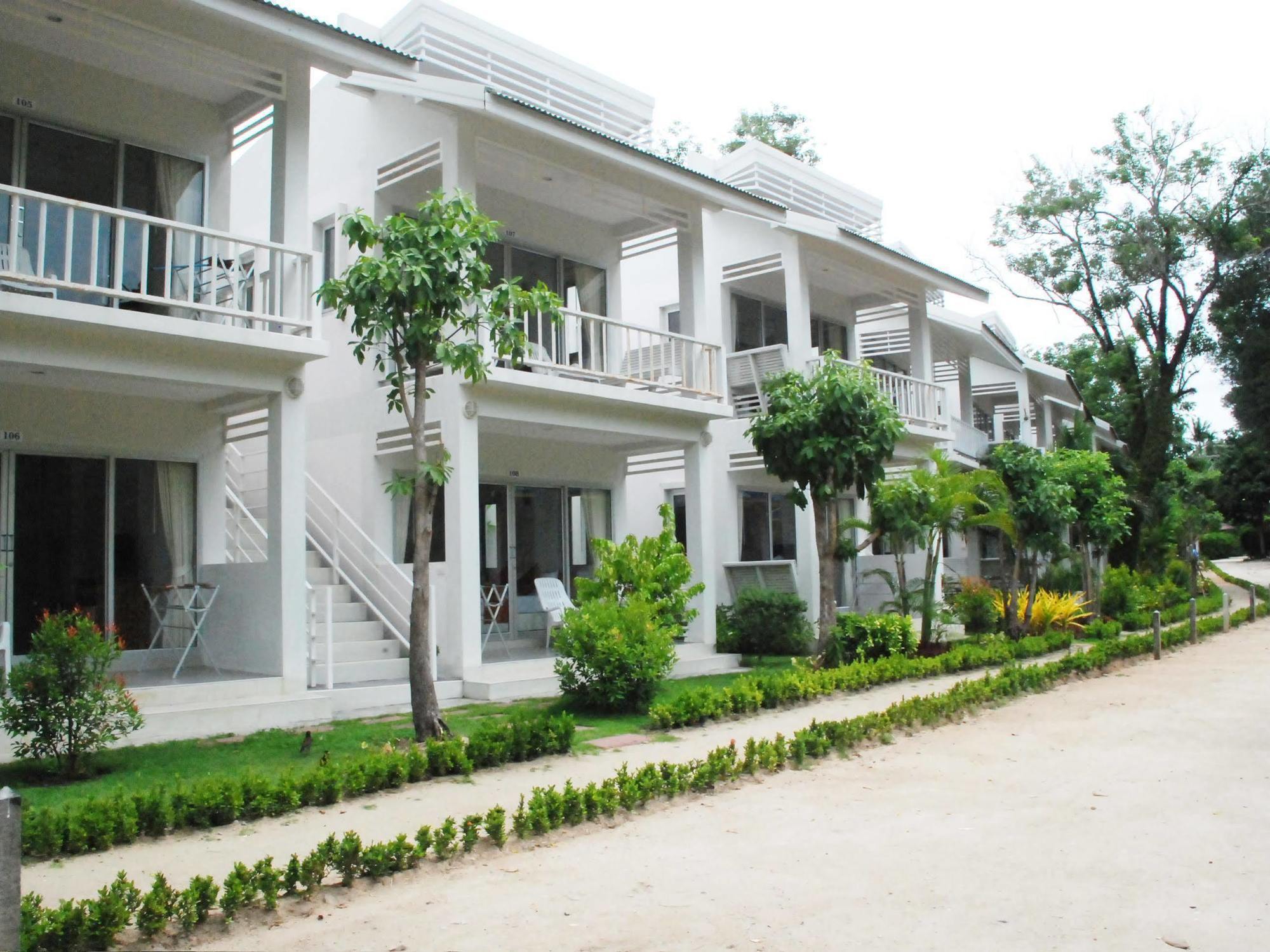 Amity Beach Resort Maret Zewnętrze zdjęcie