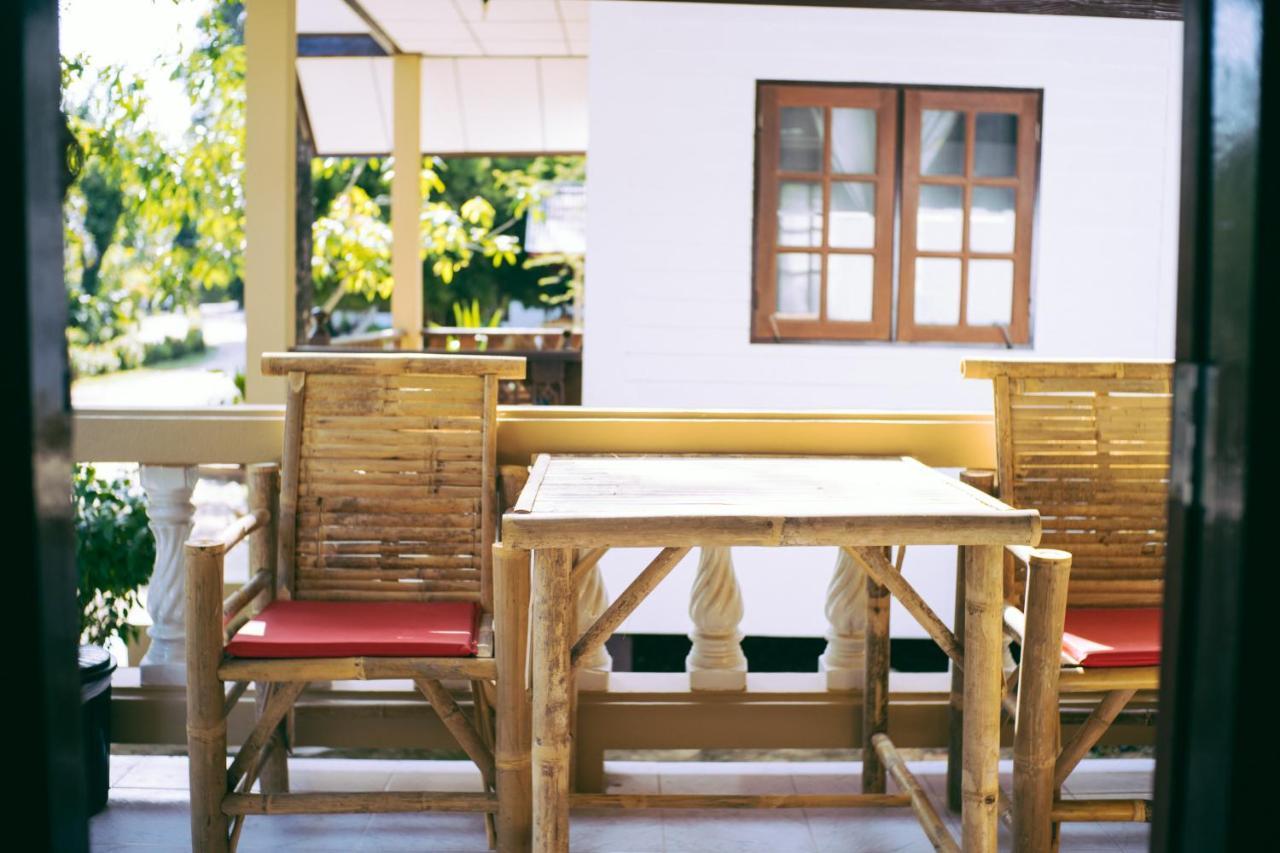 Amity Beach Resort Maret Zewnętrze zdjęcie
